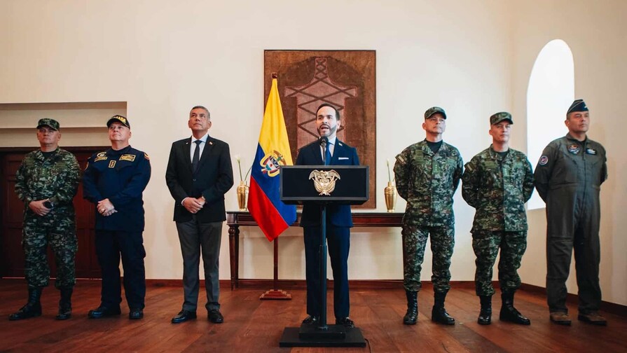 De la Espriella presenta nueva cúpula militar para combatir el crimen en Colombia De la Espriella presenta nueva cúpula militar para combatir el crimen en Colombia