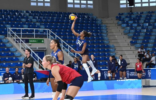 Estados Unidos arrasa en su debut de Norceca en Santo Domingo