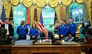Trump ordena explorar v&iacute;as comerciales para enviar humanos a Marte