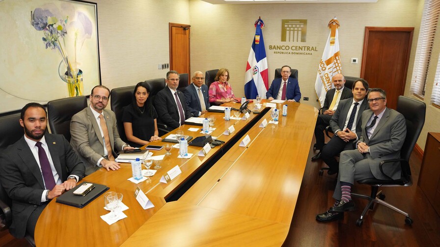 J.P. Morgan expresa intención de expandir inversiones en RD, tras encuentro con Valdez Albizu J.P. Morgan expresa intención de expandir inversiones en RD, tras encuentro con Valdez Albizu