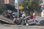 Arrestan a conductor acusado de provocar accidente durante una carrera ilegal en Manhattan Arrestan a conductor acusado de provocar accidente durante una carrera ilegal en Manhattan