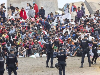 Policía española confirma: mafias trafican migrantes para entrar Ceuta