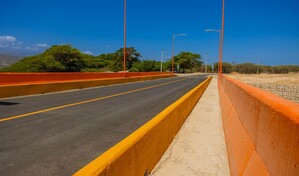 Luis Abinader inaugura calles asfaltadas en Tierra Nueva tras inversi&oacute;n de RD$96 millones