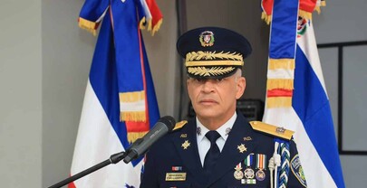 Director de la Polic&iacute;a da 30 d&iacute;as para declarar patrimonio y amenaza con destituir a incumplidores