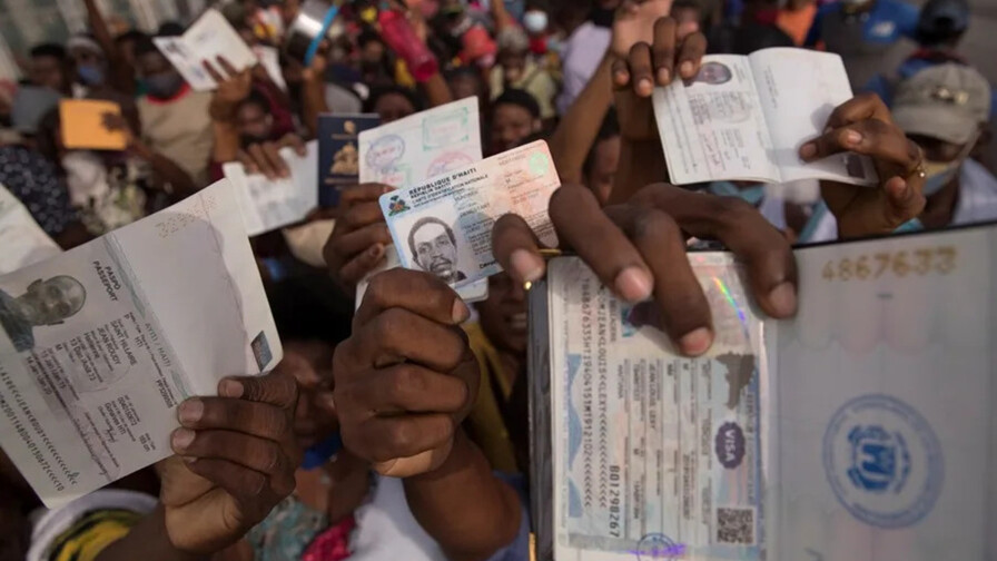 Jueza de EE. UU. anula la suspensión de visas impuesta por Trump a 75 países Jueza de EE. UU. anula la suspensión de visas impuesta por Trump a 75 países