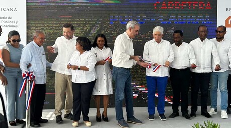 Abinader inaugura carretera Polo-Cabral con inversi&oacute;n de casi RD$500 millones