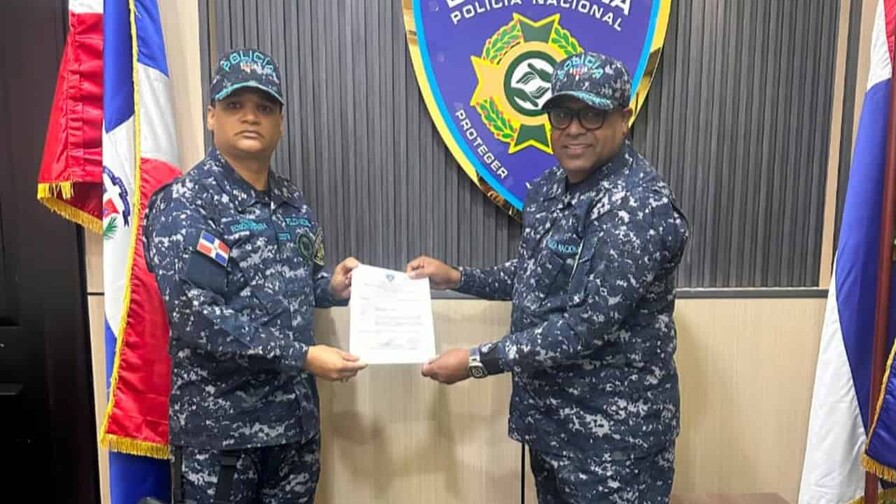 Policía Nacional realiza cambio de mando en La Vega; el coronel Cabrera Concepción asume el cargo Policía Nacional realiza cambio de mando en La Vega; el coronel Cabrera Concepción asume el cargo