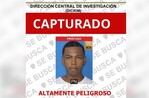Se entrega joven señalado por la Policía de disparar contra dirigente comunitario en Los Alcarrizos