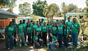 Starbucks y H&aacute;bitat para la Humanidad realizan brigada constructiva en San Crist&oacute;bal