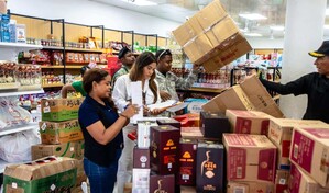 Autoridades incautan mercanc&iacute;as il&iacute;citas valoradas en RD$19.4 millones en Villa Consuelo
