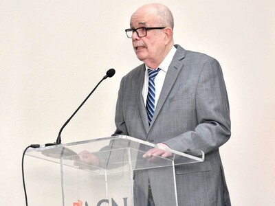 Califica de “temerarias” acusaciones de la ADP de libros de Historia
