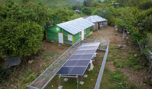 El Gobierno lleva energ&iacute;a el&eacute;ctrica  a ocho comunidades monta&ntilde;osas de Pedro Santana