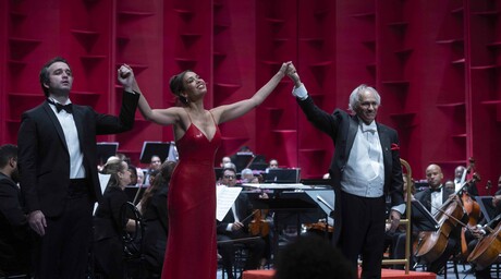 Una noche espl&eacute;ndida para reconciliarse con la &oacute;pera
