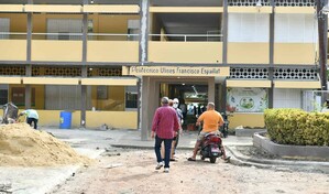 Al menos 11 centros educativos de Santiago no iniciaron el a&ntilde;o escolar