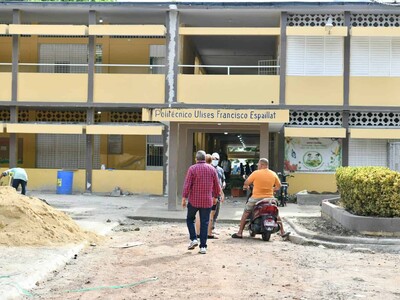 11 Centros educativos en Santiago no inician el año escolar