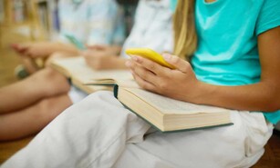 Un colegio dominicano demostr&oacute; que las aulas son mejores sin celular