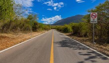 Presidente Abinader inaugura obras viales y de formaci&oacute;n en la regi&oacute;n Sur del pa&iacute;s