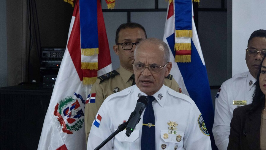 Nuevo director de la Policía pide a la población colaborar con la institución Nuevo director de la Policía pide a la población colaborar con la institución