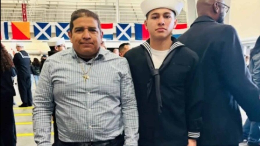 El ICE arresta a un nicaragüense, padre de un marino desplegado en el USS Lincoln en Irán El ICE arresta a un nicaragüense, padre de un marino desplegado en el USS Lincoln en Irán
