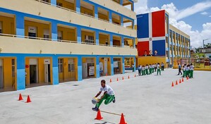 El a&ntilde;o escolar 2026-2027 inicia hoy entre protestas y disputa por cupos