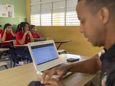 Inicio del año escolar en Santo Domingo