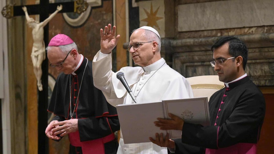 León XIV recibe en el Vaticano a personas con discapacidad de Toledo y a sus familias León XIV recibe en el Vaticano a personas con discapacidad de Toledo y a sus familias