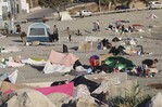 La situación sanitaria de migrantes en Ceuta abre un nuevo frente para el Gobierno español La situación sanitaria de migrantes en Ceuta abre un nuevo frente para el Gobierno español