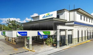 Feller Rate ratifica calificaci&oacute;n A- de Alaver por su solidez financiera