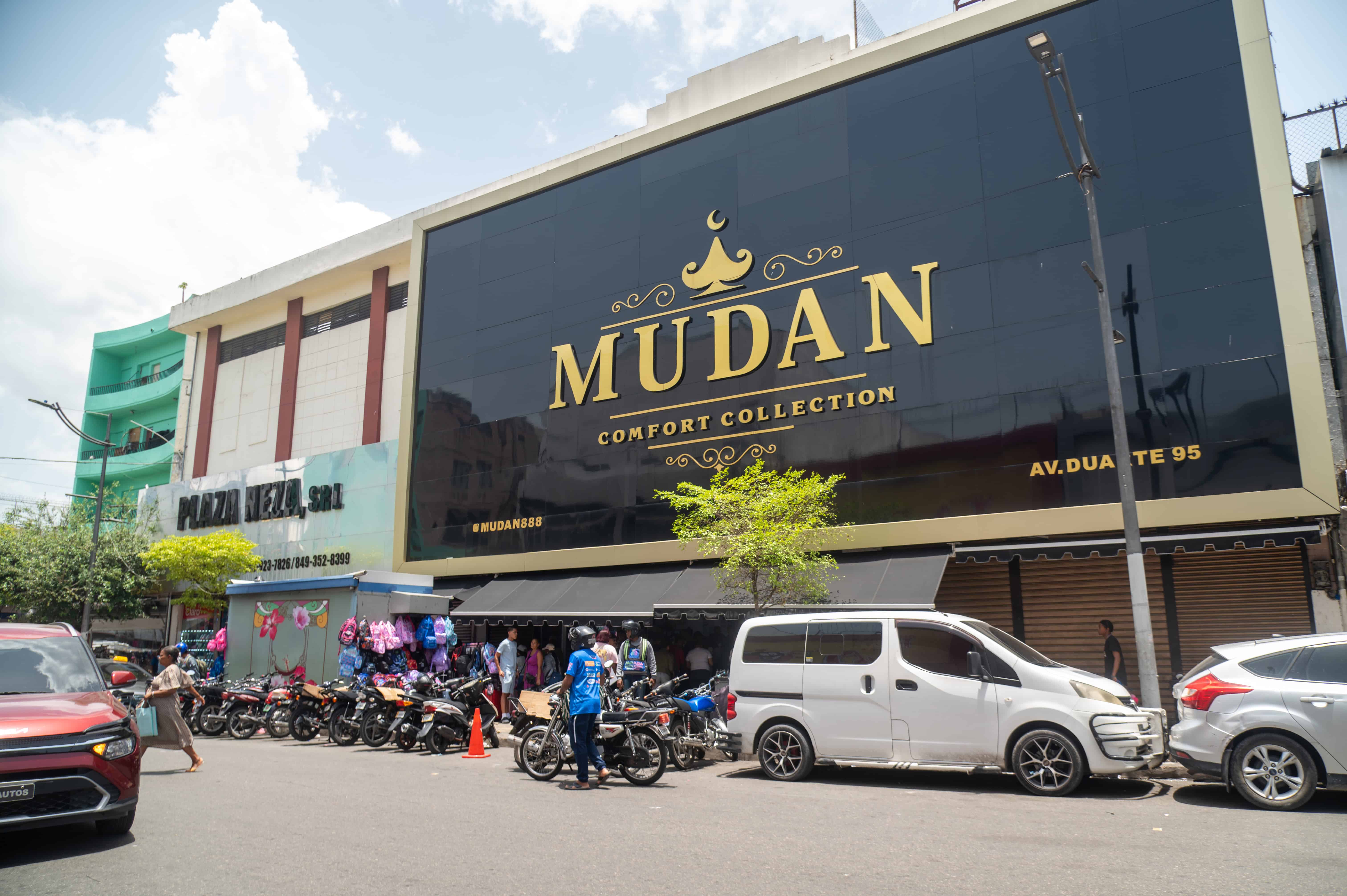 Tienda Mudan, ubicada en la avenida Duarte.
