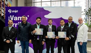 Arajet grad&uacute;a y contrata a nuevos pilotos y tripulantes dominicanos