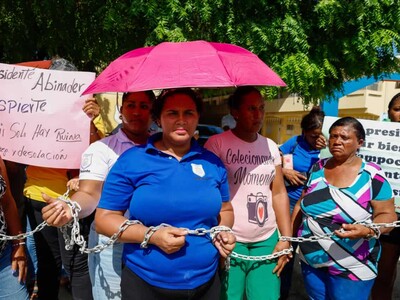 Reclaman finalizar reconstrucción de escuela en Santiago