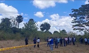 Hallan enterrado y en estado de descomposici&oacute;n el cuerpo de una persona en Moca