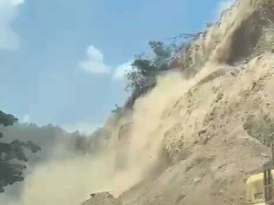 Deslizamiento de tierra en la carretera Jarabacoa-La Vega