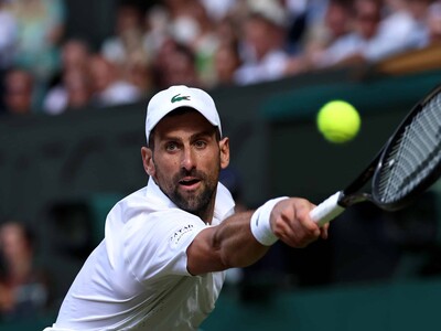 Djokovic y Sabalenka caen en su debut en el dobles mixto