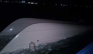 Autoridades investigan naufragio de catamar&aacute;n en Ban&iacute; que dej&oacute; a una joven  fallecida y un herido