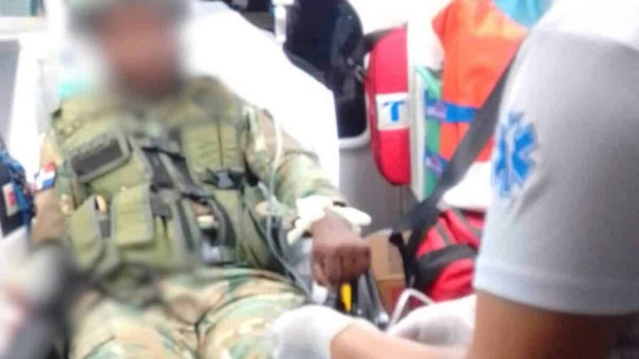 Indocumentado hiere a machetazos a miembro del Ejército durante operativo migratorio en Valverde Indocumentado hiere a machetazos a miembro del Ejército durante operativo migratorio en Valverde