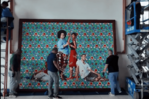 EE. UU. explora vender la pintura retirada de su embajada en RD por considerarla "muy woke"