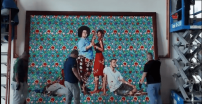 EE. UU. quiere vender pintura retirada de su embajada en RD por considerarla "muy woke"