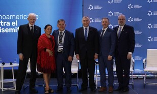 Expertos dicen que combatir el antisemitismo requiere leyes y pol&iacute;ticas de prevenci&oacute;n efectivas