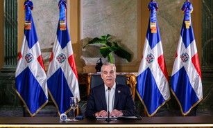 Abinader retoma su toque de queda de los lunes