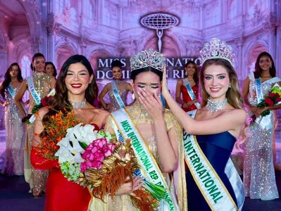 Paola Michelle se corona Miss International RD 2026