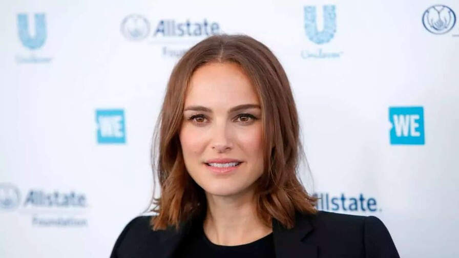 Novela de Rachel Cusk desata pol&eacute;mica por supuesto retrato de Natalie Portman