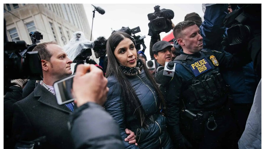 La modelo Emma Coronel relata cómo conoció a "El Chapo" Guzmán cuando tenía 17 años La modelo Emma Coronel relata cómo conoció a "El Chapo" Guzmán cuando tenía 17 años