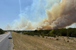 Incendio forestal arrasa ranchos en Texas en cuesti&oacute;n de horas y obliga a evacuar comunidades