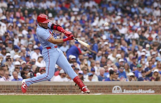 Joshua B&aacute;ez pasa de su gran debut a la prueba de la paciencia en MLB