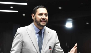 Becados tendr&iacute;an que regresar a RD y trabajar hasta cinco a&ntilde;os, seg&uacute;n proyecto aprobado