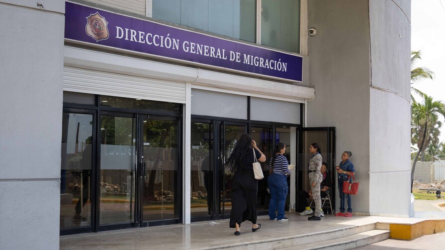 Auditor&iacute;a a la DGM indica 150 veh&iacute;culos no localizados compras sin plan por RD$ 553 millones