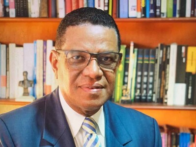 Néstor Cerón presenta diplomacia pública para República Dominicana
