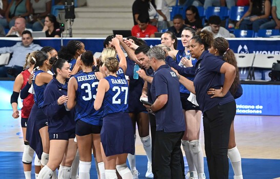 EE.UU. venci&oacute; a las Reinas del Caribe e ir&aacute; en busca del oro ante Canad&aacute;