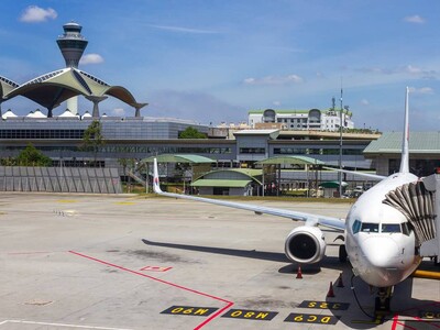 Hallan cuerpo de un joven muerto en avión en Malasia